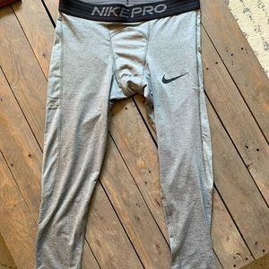 Nike Pro 3/4 Tights NWOT